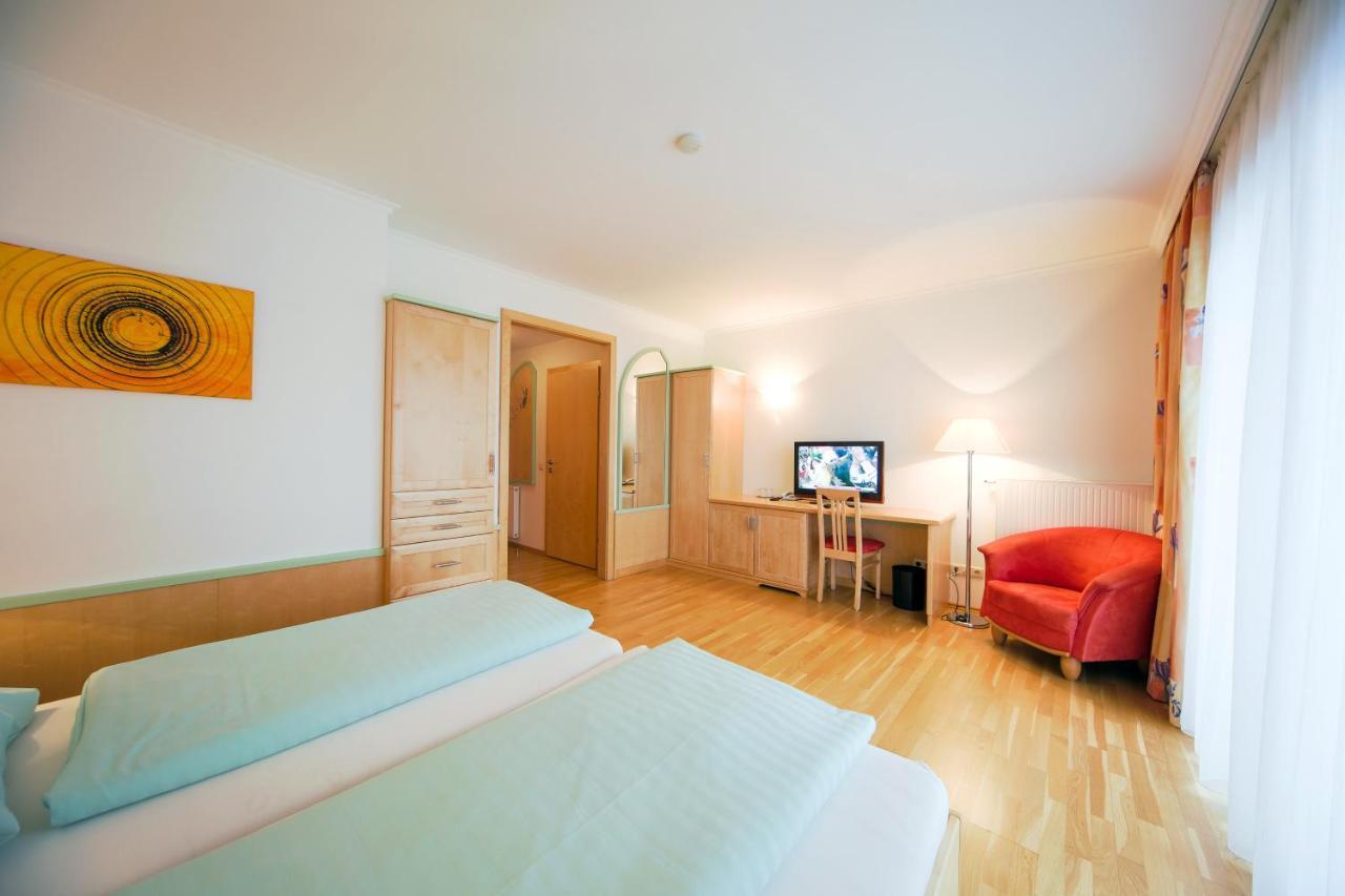 Hotel Zum Kirchenwirt Mariazell Szoba fotó